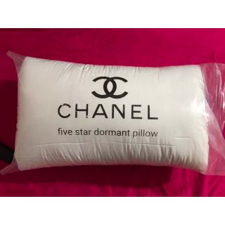 Ruột gối thương hiệu chanel (2 chiếc) bông trắng mềm mịn