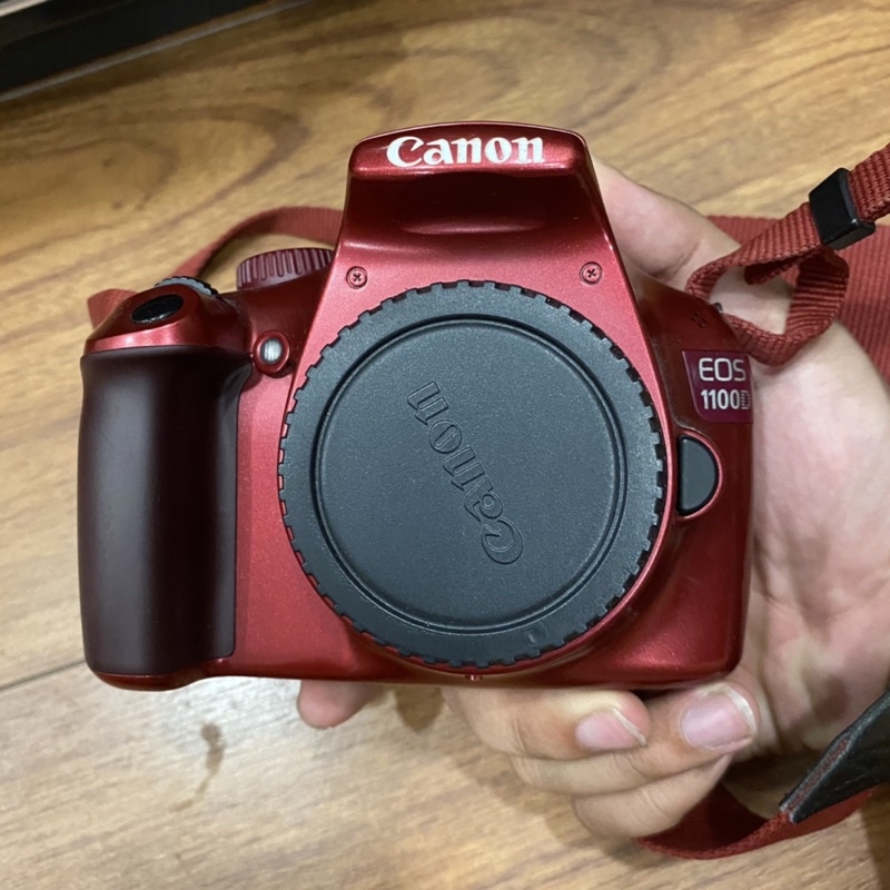 Canon 1100d còn tem LBM, ngoại hình ổn