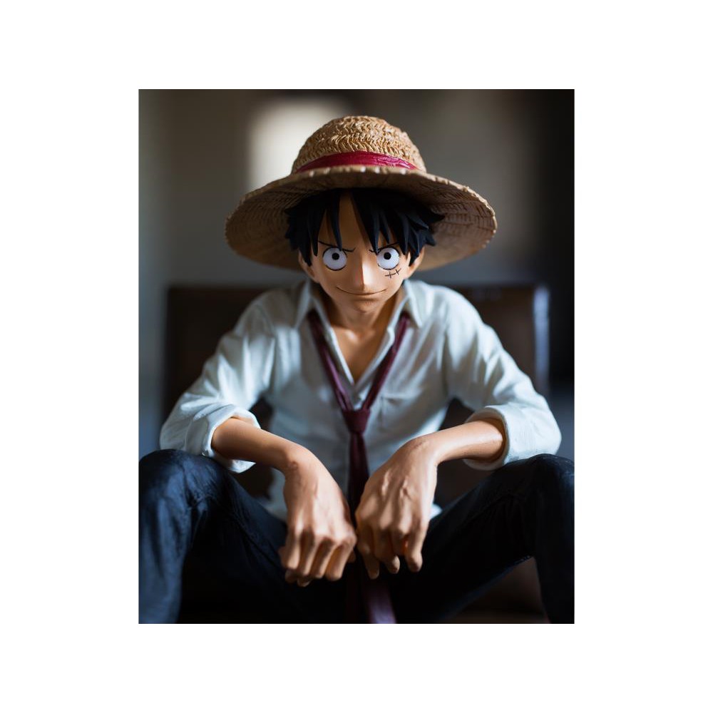 Mô Hình Nhân Vật One Piece Luffy Sitting Luffy Ngồi Ghế Chính hãng Nhật Bản