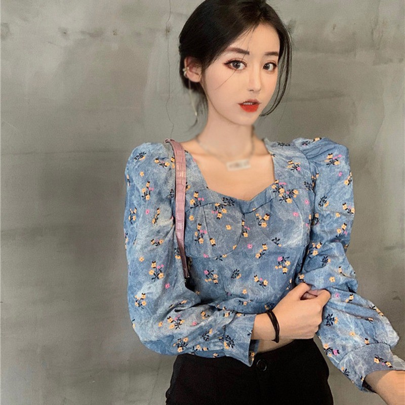Áo denim cổ vuông tay dài họa tiết hoa sành điệu trẻ trung cho nữ | BigBuy360 - bigbuy360.vn