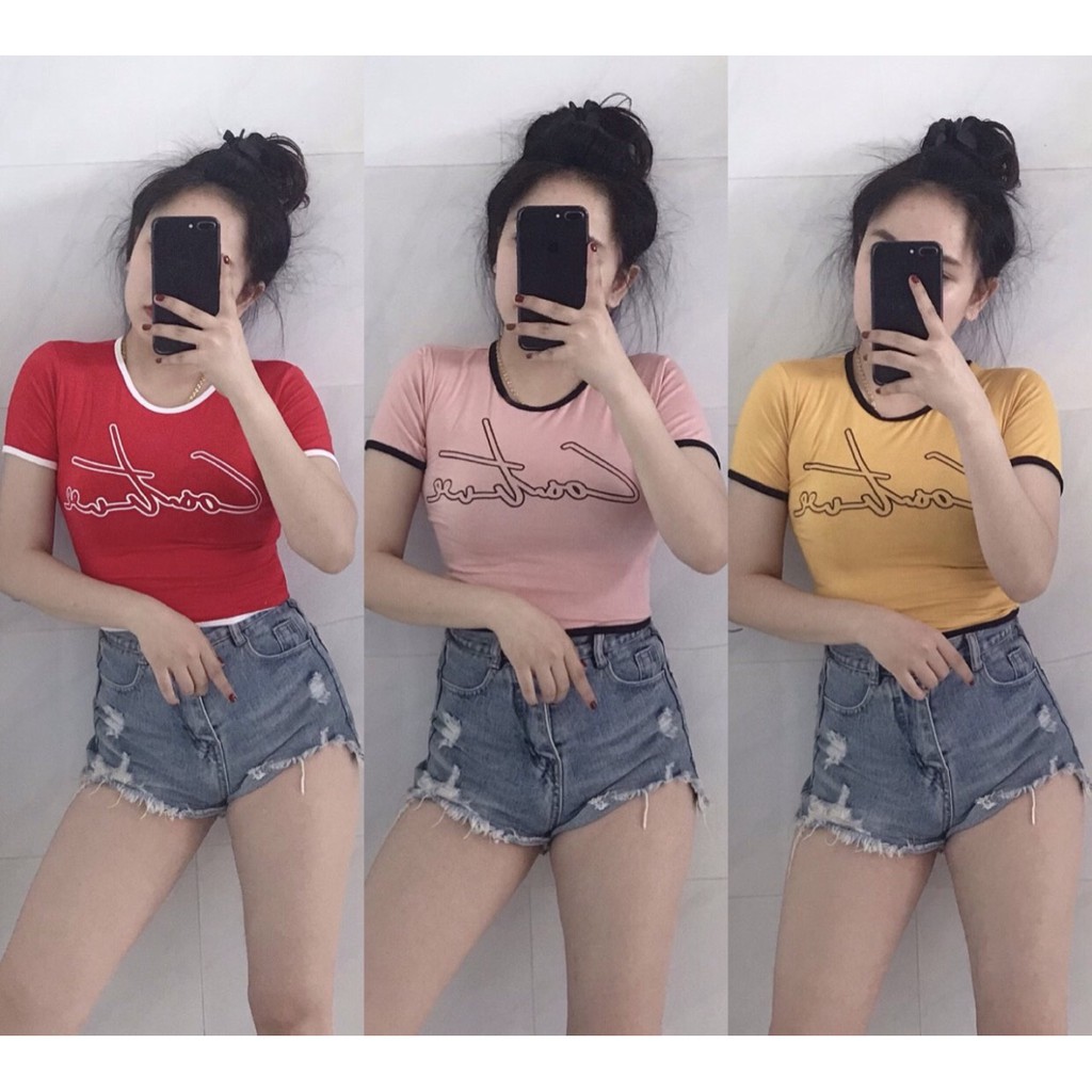 Áo croptop phối viền màu đen in chữ Coatrue siêu xinh