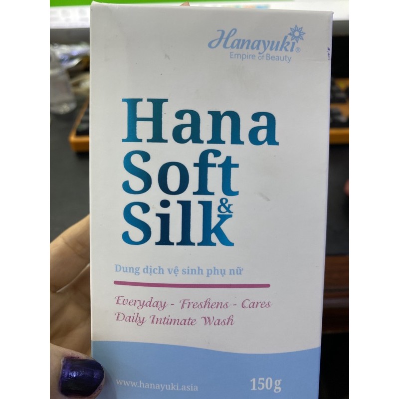 dung dịch vệ sinh phụ nữ hana shoft silk