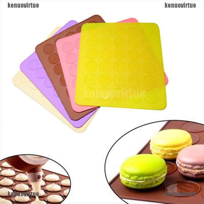 Tấm khuôn làm bánh Macaron 30 ô bằng chất liệu silicone