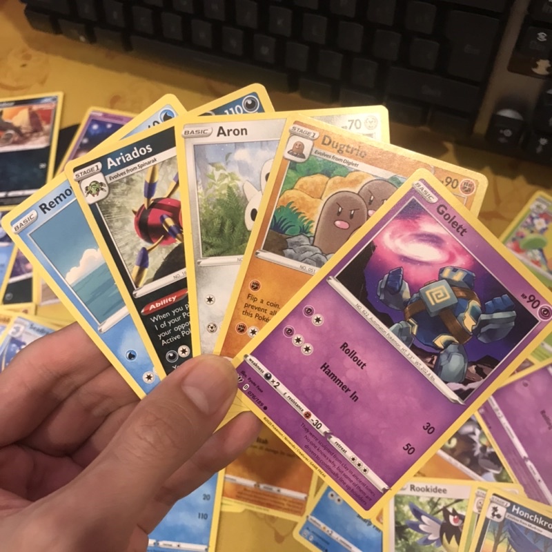 Lẻ 01 lá Thẻ bài thật TCG Pokémon ngẫu nhiên - Hàng chính hãng ngẫu nhiên