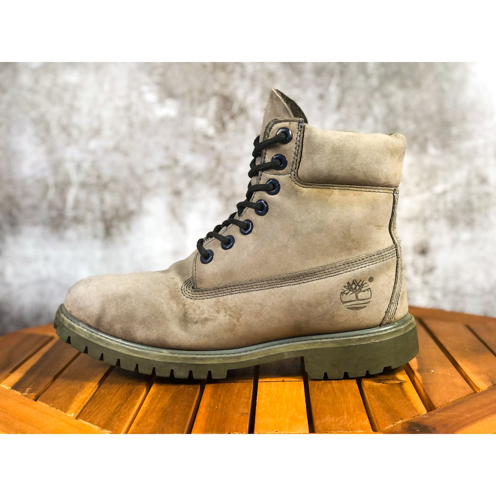 (SIZE 42) Giày thể thao chính hãng 2hand TIMBERLAND 6-INCH PREMIUM WATERPROOF BOOTS