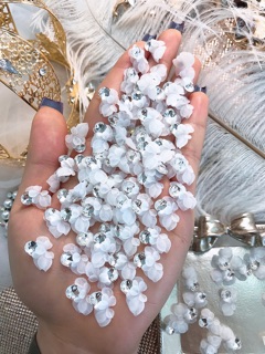 Hoa bột nail, đồ nail giá rẻ, cúc ôm đá