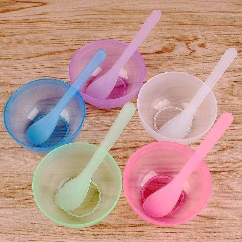 Combo bát+ thìa nhựa đựng mặt nạ CHÉN TRỘN
