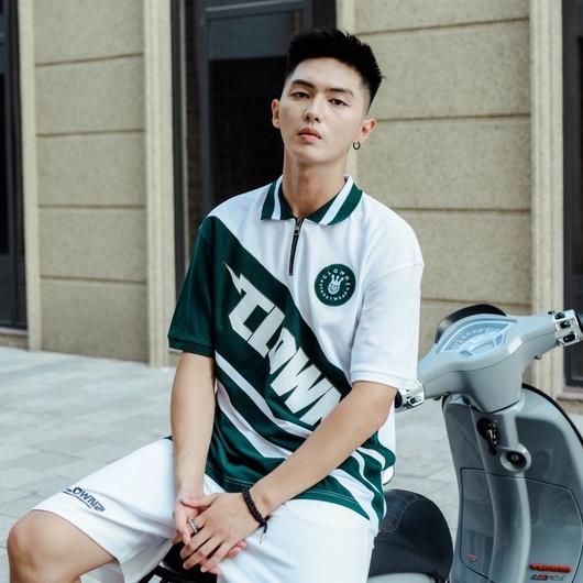 Áo thun polo local brand Clownz Diagonal cổ bẻ unisex tay lỡ, cotton, nam nữ form rộng