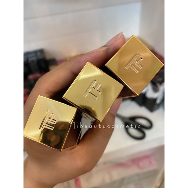 Son TOMFORD màu 02- full box