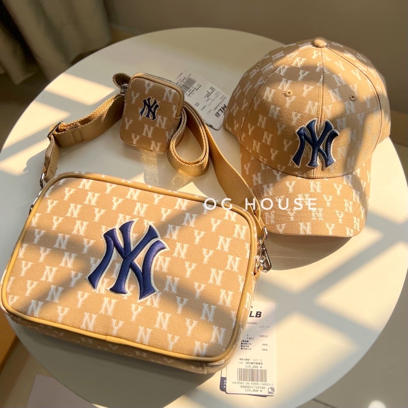 Túi MLB Monogram Jacquard - Chính hãng 100%