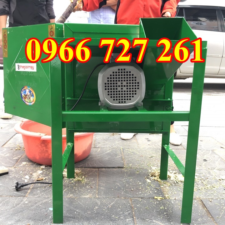 Máy băm cỏ vuông băm cỏ voi, rau bèo các loại công suất 1.5kw