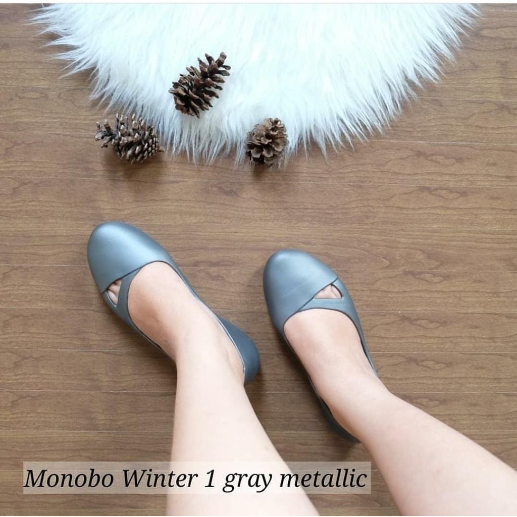 Giày nhựa nữ dáng búp bê đi mưa siêu nhẹ Thái Lan Monobo Winter 1