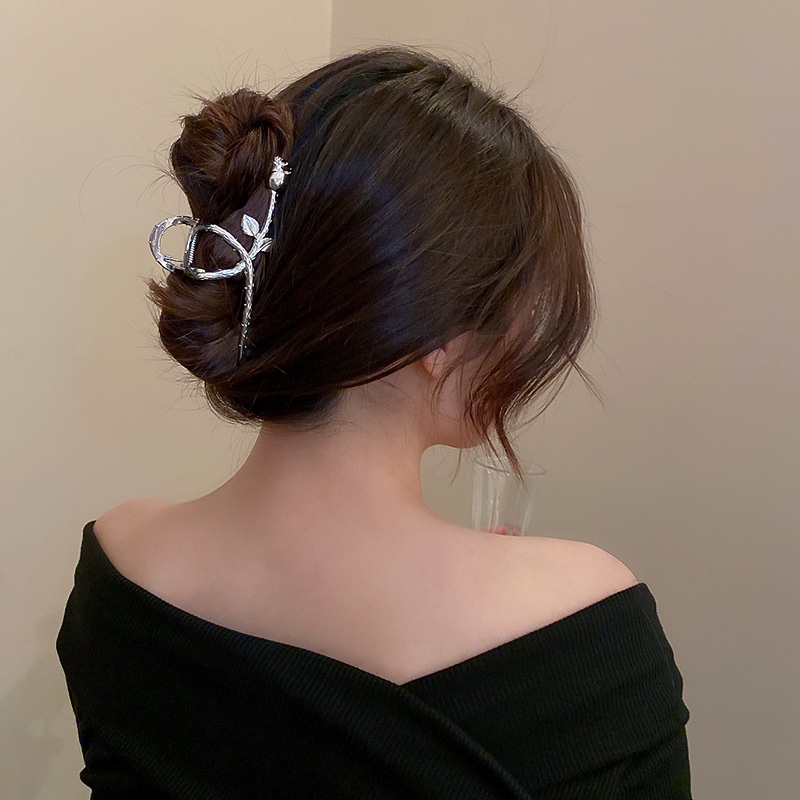 Kẹp Tóc Kim Loại Bạc Hình Hoa Hồng Độc Đáo Thời Trang