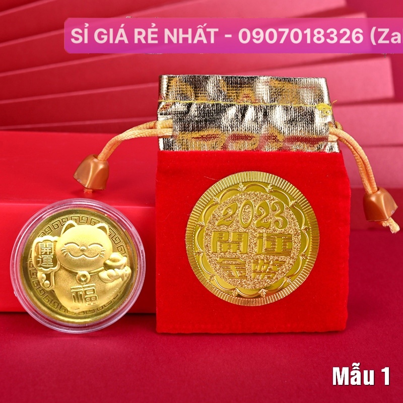 Đồng xu hình con mèo 2023 kèm túi đỏ may mắn