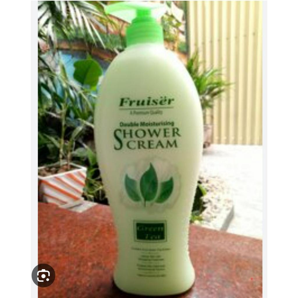 SỮA TẮM DƯỠNG DA FRUISER UV WHITE