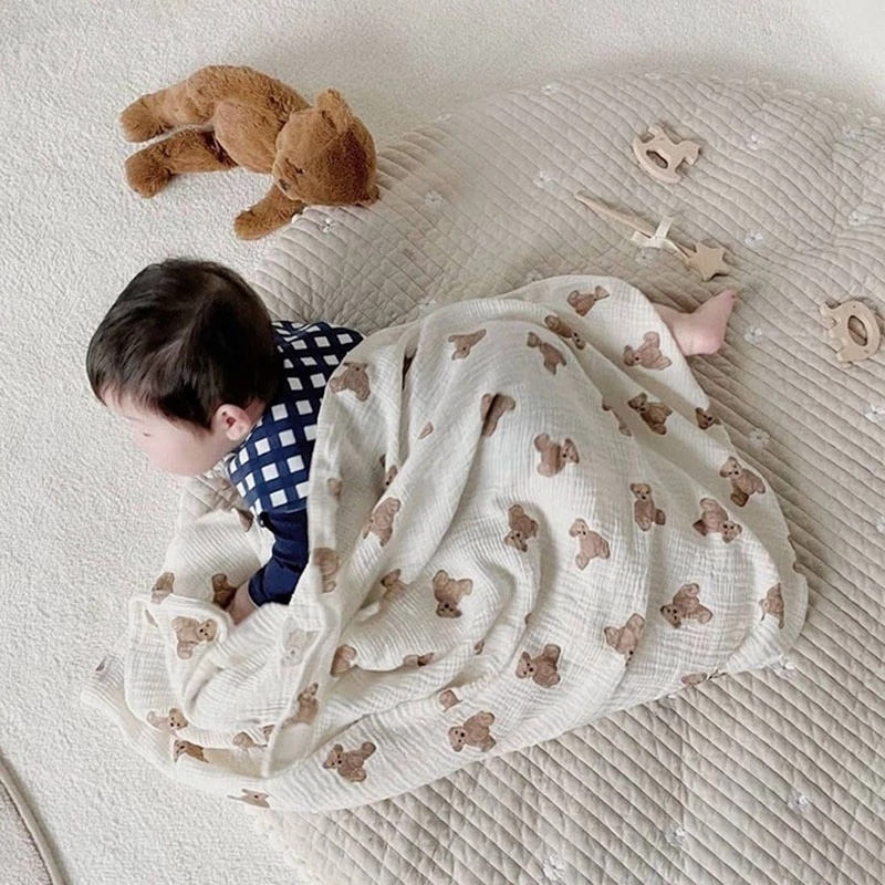 Chăn cotton in hình gấu đáng yêu thoải mái dành cho bé sơ sinh
