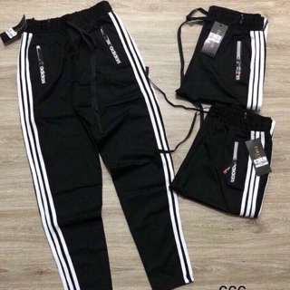 Quần thể thao kẻ sọc trắng