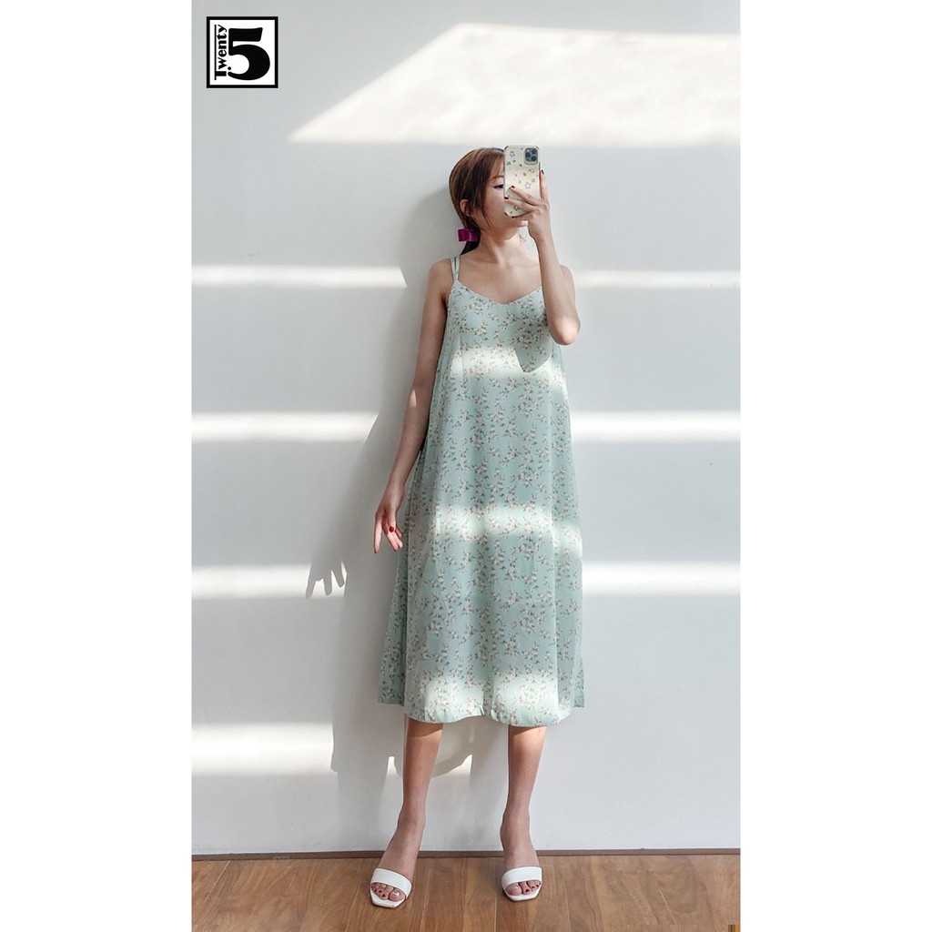 Đầm nữ midi dạo phố đi biển 2 dây xẻ sườn cổ tim có lớp lót Twentyfive N260