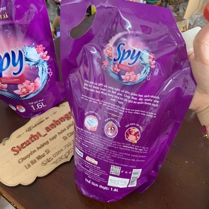 Túi nước giặt xả 2in1 quần áo Spy hương nước hoa Blossom 1450L