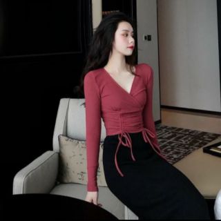 Áo cổ đắp chéo dây rút eo tay dài
