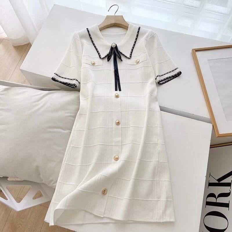 Váy thun gân nơ cổ