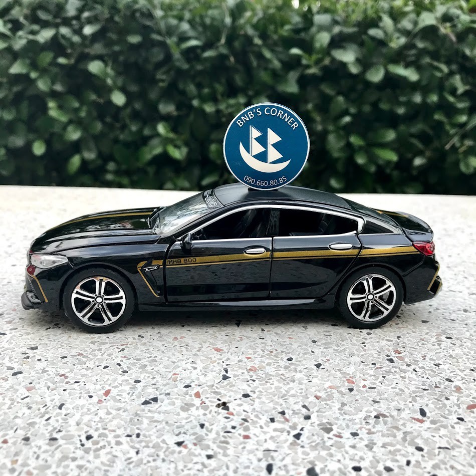 Mô hình xe BMW M8 phiên bản độ Manhart tỷ lệ 1:32