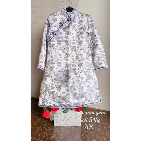 Sườn xám đẹp lắm nha