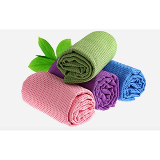 Khăn trải thảm yoga hạt silicon