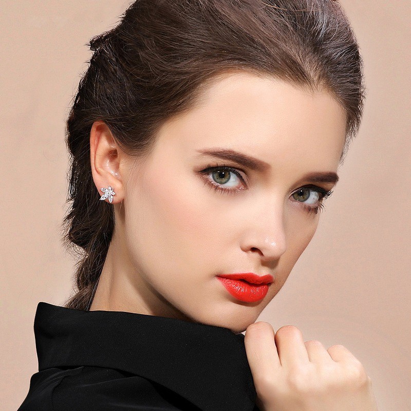 Khuyên tai dáng dài tạo hình độc đáo cho nữ