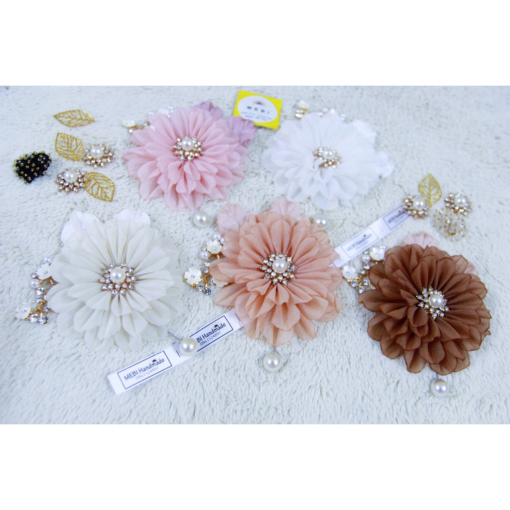 (Ảnh thật 100%) Hoa cài áo handmade mẫu hoa thược dược mix 2 lá, cành mai, nhụy đá