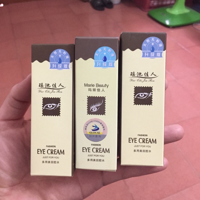 Keo dán mi giả cao cấp