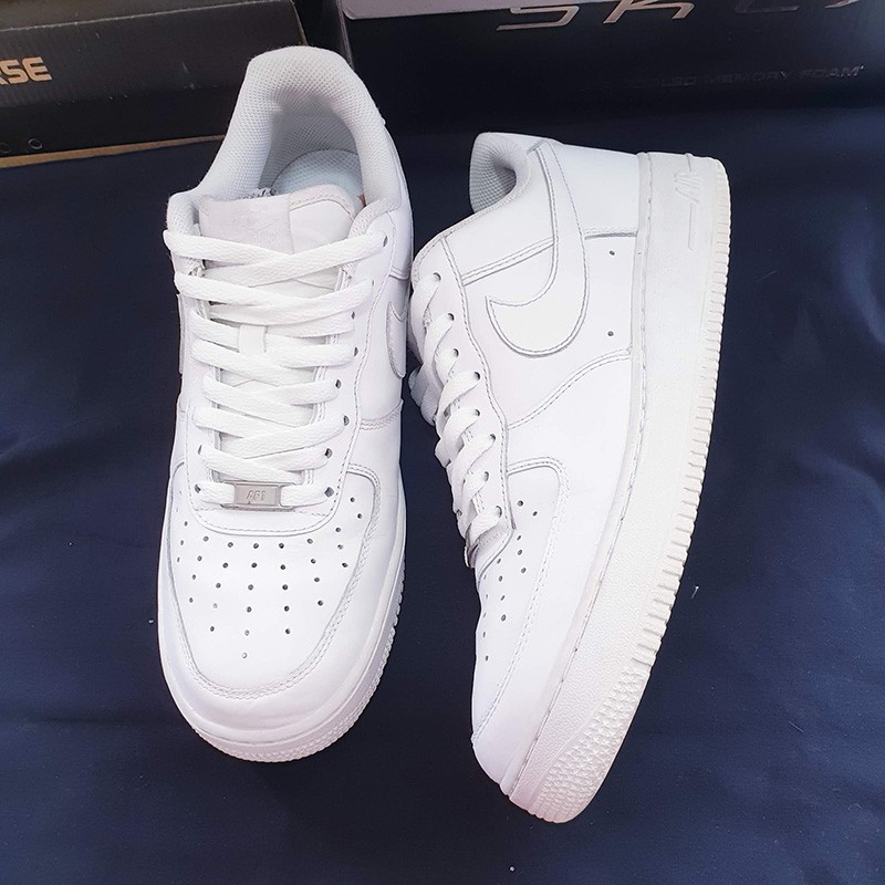 Giày Nike Air Force I low trắng, size từ 35 - 46 real 2hand (đã sử dụng)