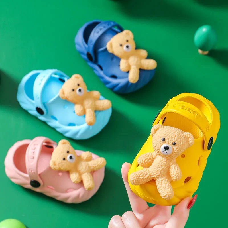 Dép Cho Bé Trai Bé Gái, Dép Xốp Cho Bé Hình Gấu, Siêu nhẹ, Siêu êm, Chống trơn trượt