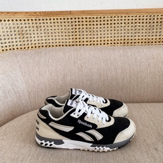 Giày thể thao reebok