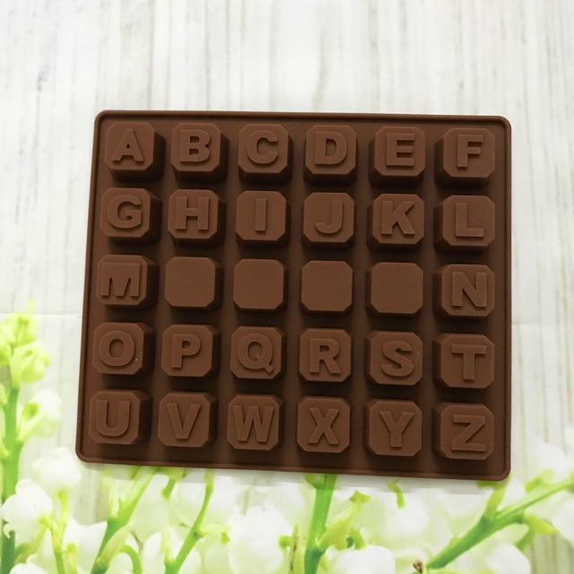 Khuôn silicon 03 làm kẹo socola 2cm*2cm*1cm làm 30 viên