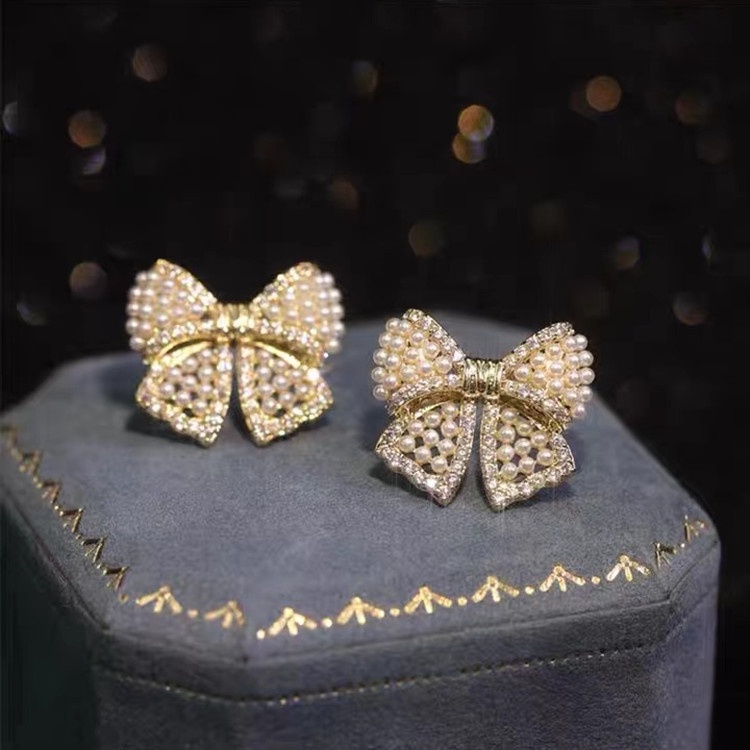 Bông Tai Hình Nơ Đính Ngọc Trai Sang Trọng 2022