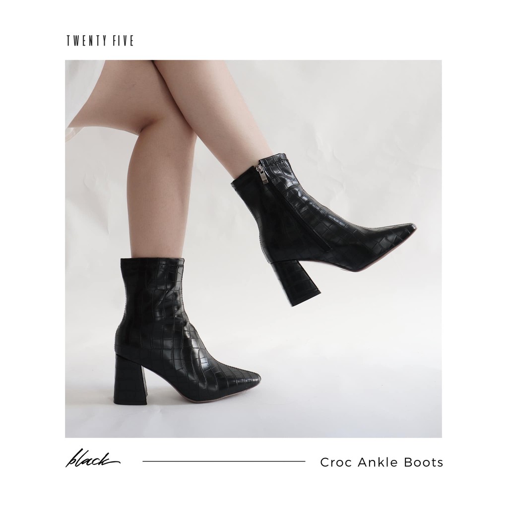 [Mã SKAMLTSM9 giảm 10% đơn 99K] Giày bốt giả da cá xấu - Croc Ankle Boots Twentyfive Studio