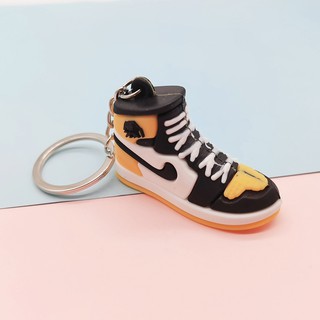 Móc khóa 3D giày jordan 4 màu