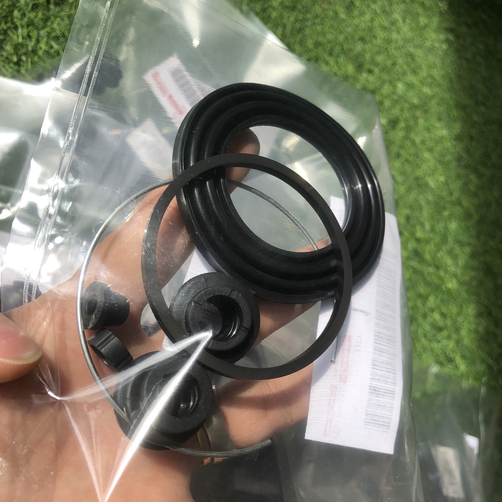 BỘ SIN CHỤP BỤI THẮNG ĐĨA TRƯỚC SAU TOYOTA VIOS 2008-2021