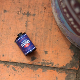 Film điện ảnh (cine) outdate Fujifilm Eterna 500/8573