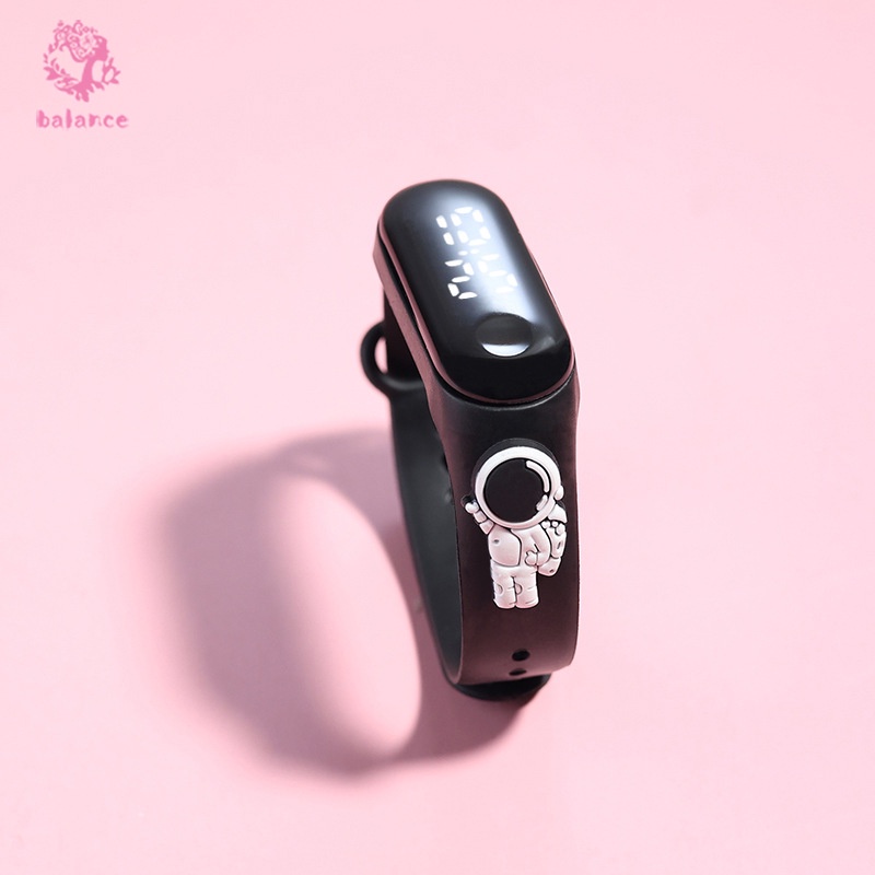 Đồng hồ led điện tử màn hình cảm ứng búp bê hoạt hình chống nước cho trẻ em