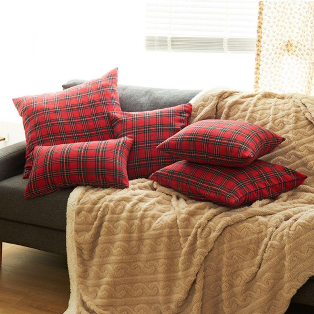 Vỏ Gối Hình Vuông Họa Tiết Sọc Caro Màu Đỏ Trang Trí Ghế Sofa