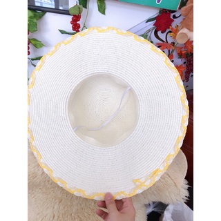 Nón cối vành to thắt nơ