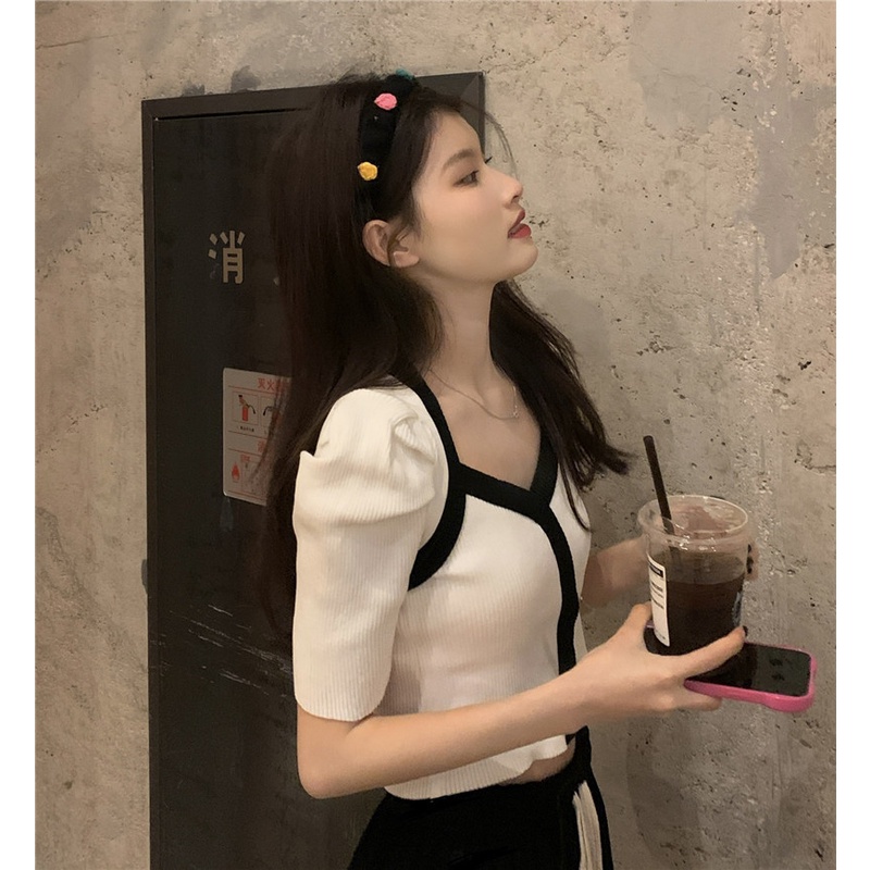 Xiaozhainv Áo Croptop Tay Phồng Cổ Chữ V Màu Đen Thời Trang Mùa Hè
