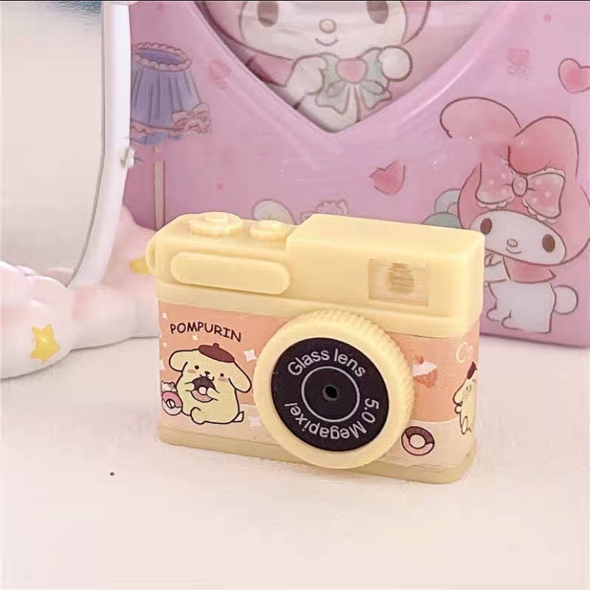 Móc Khóa Hình Máy Ảnh Sanrio Tai To Phát Quang Độc Đáo