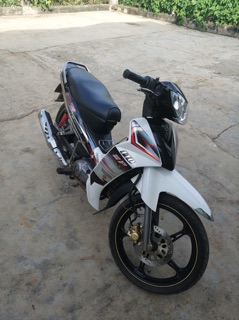 Tem sirius 110 bạc đỏ crom
