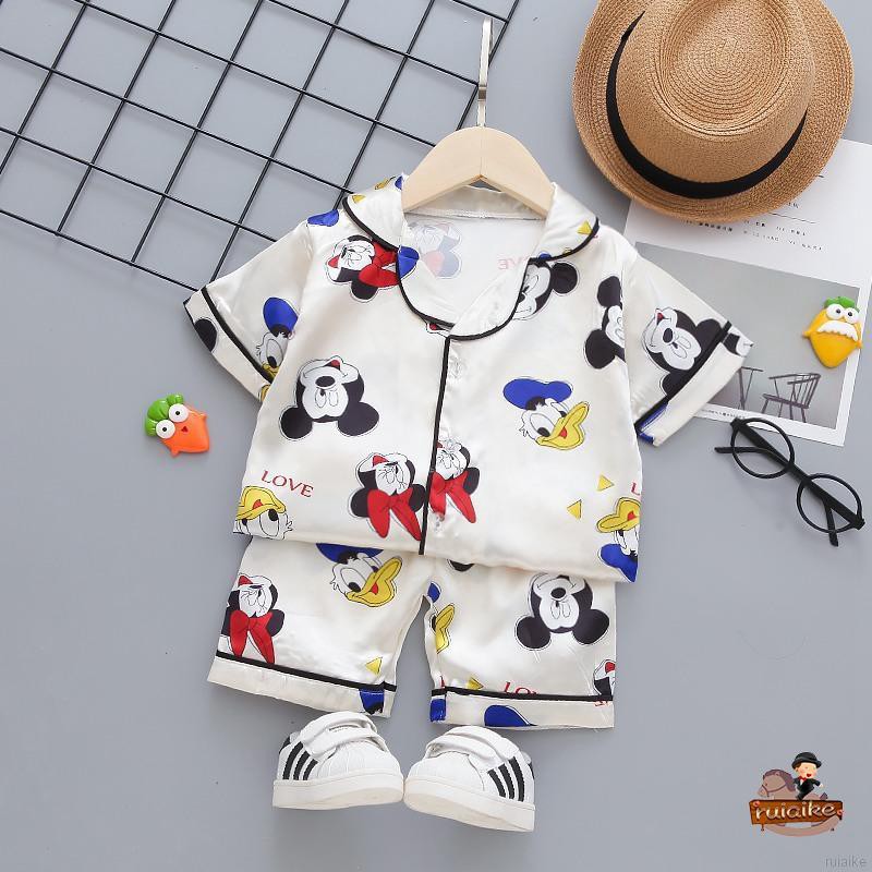 Set Đồ Ngủ Ngắn Tay In Hình Chuột Mickey Dễ Thương Cho Bé