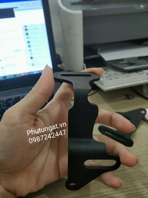 Pat gắn đèn trợ sáng ngay hốc xinhan cho xe Winner X