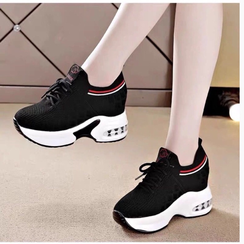 Giầy thể thao đế độn tăng chiều cao 8cm chất vải thoáng khí rất êm hàng Quảng Châu