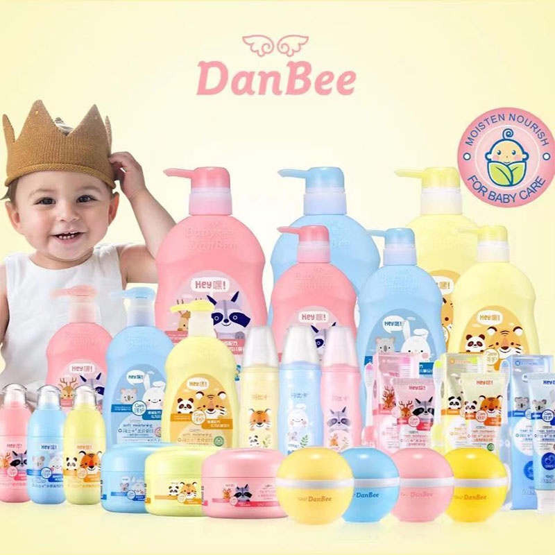 Sữa Tắm Gội Danbee 2in1 Cho Bé 800ml Sữa Tắm Gội Thanh Mát Lưu Hương, Dùng Cho Cả Gia Đình, Dịu Nhẹ Không Kích Ứng